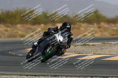 media/Apr-10-2022-SoCal Trackdays (Sun) [[f104b12566]]/Turn 15 (145pm)/